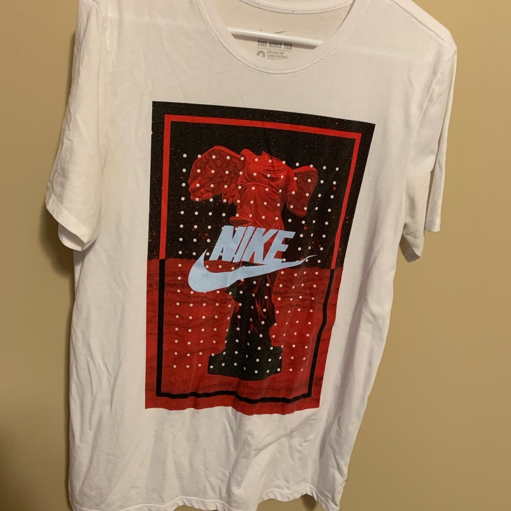 Nike Men’s Tee
